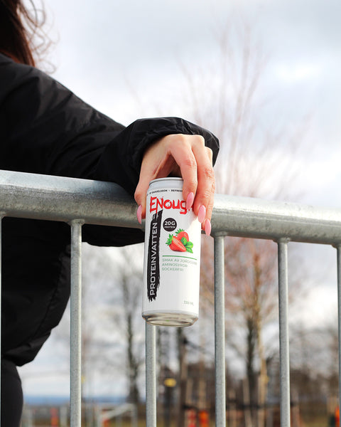 Enough Proteinvatten Smak av Jordgubb 24-pack
